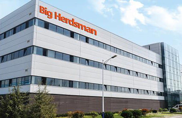 Reclutando a la élite: con viento y lluvia, ?te estamos esperando aquí!